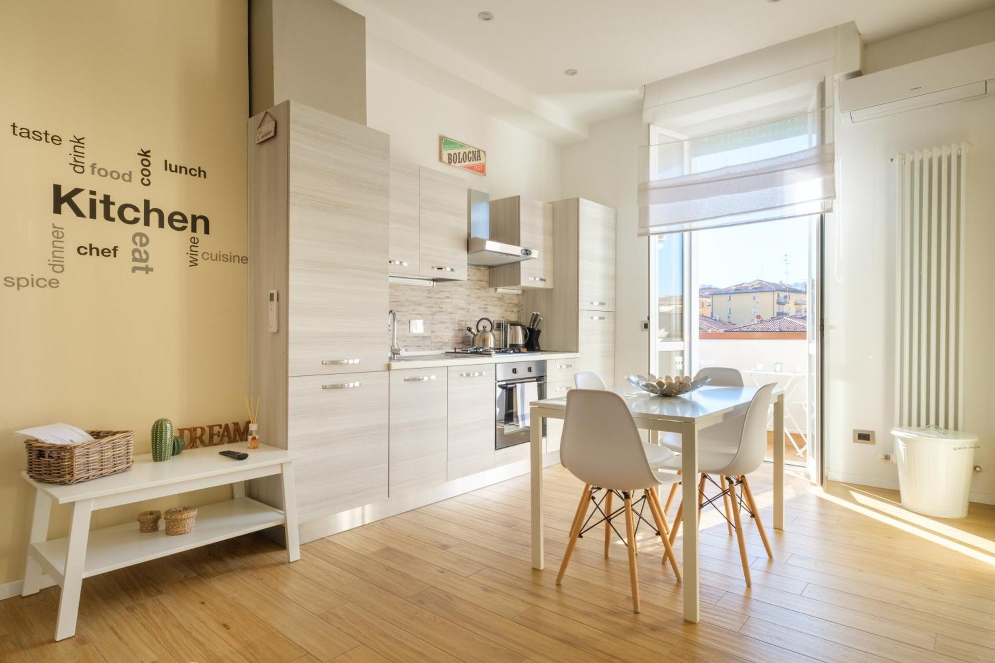 Scandellari Apartments - Stylish Stay For Two Guests Μπολόνια Εξωτερικό φωτογραφία